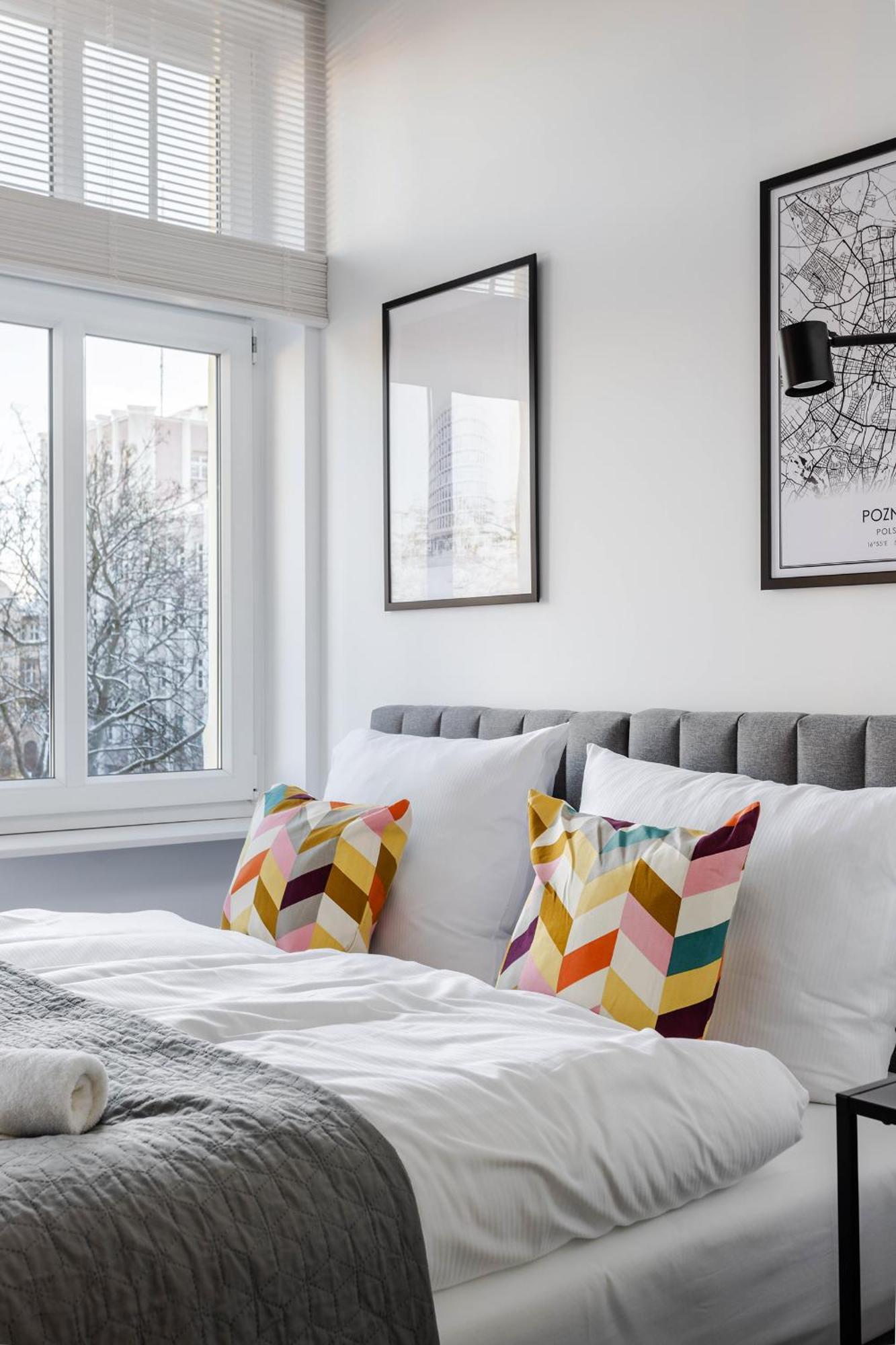 Nowoczesne I Stylowe Studia Very Berry W Poznaniu By Noclegi Renters Exterior photo